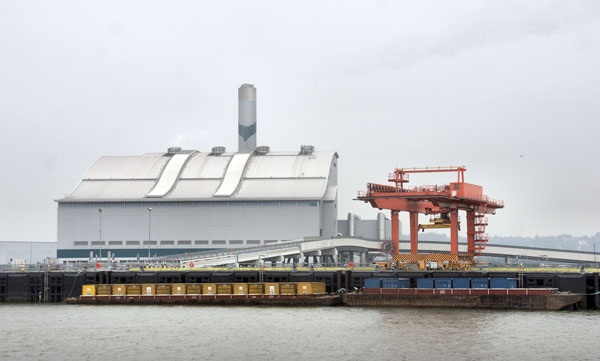 cory-riverside-energy-refinances-giant-london-incinerator-resource