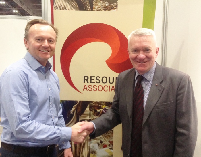 (L-R): PlasRecycle Chief Executive Duncan Grierson with Resource Association Chief Executive Ray Georgeson at the association’s stand at the recent Resource Event at the ExCeL in London.
