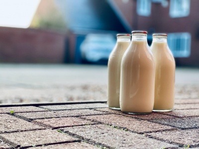 Refillable packaging competition milk bottles