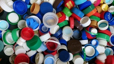 Making rings from bottle caps (HDPE) 