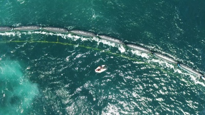 The Ocean Cleanup to start extracting plastic from the Pacific in 2018 The Ocean Cleanup to start extracting plastic from the Pacific in 2018