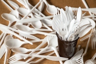 Single-use plastics ban cutlery