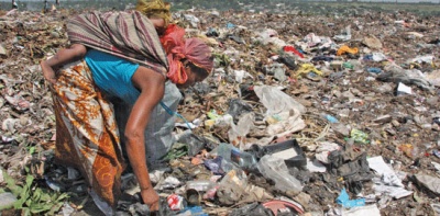 Mozambique landfill landslide kills seventeen